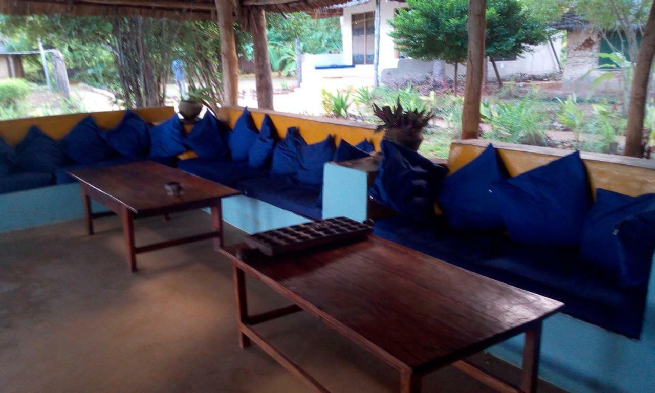 Chole Foxes Lodge ภายนอก รูปภาพ
